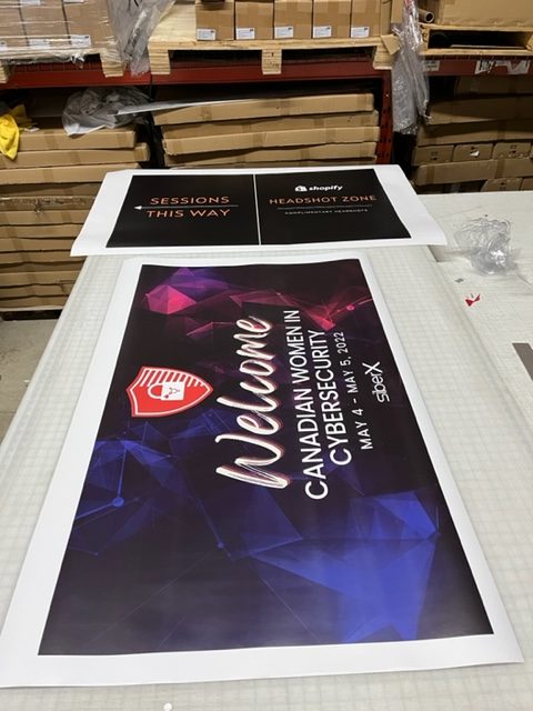 Custom Banner Toronto Montreal, Ontario, Ottawa, eSmart Prints